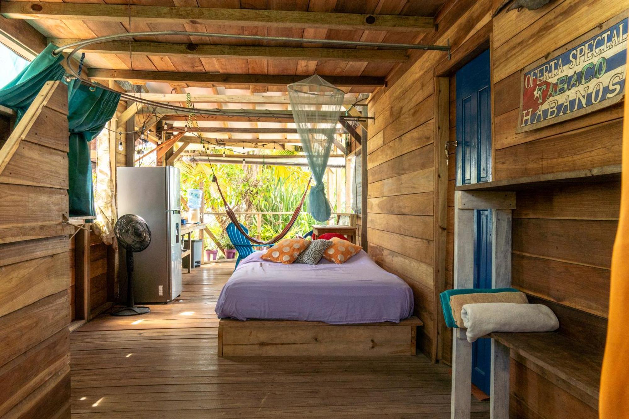 Garden Rooms Bocas Town Exterior photo
