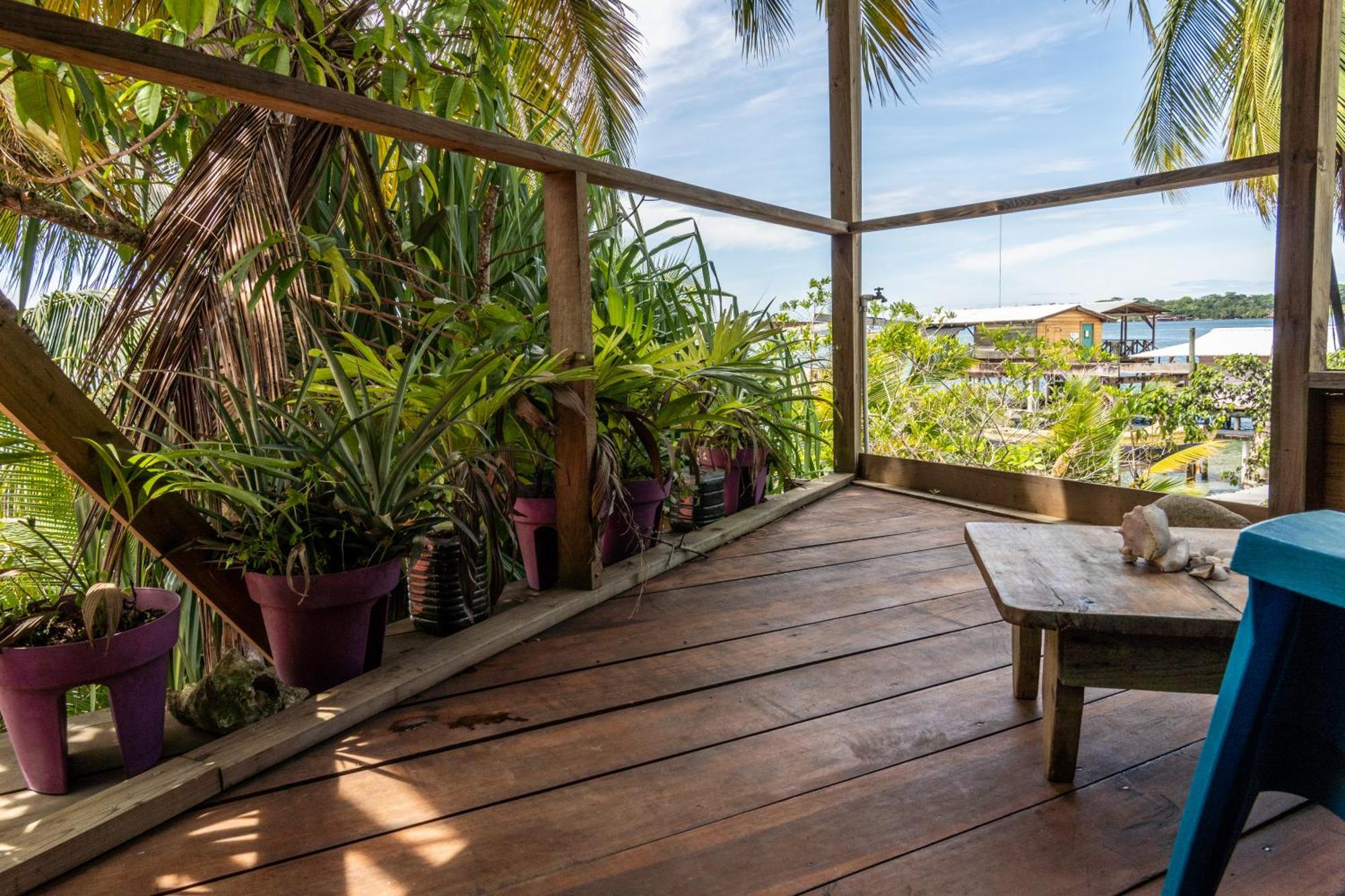 Garden Rooms Bocas Town Exterior photo